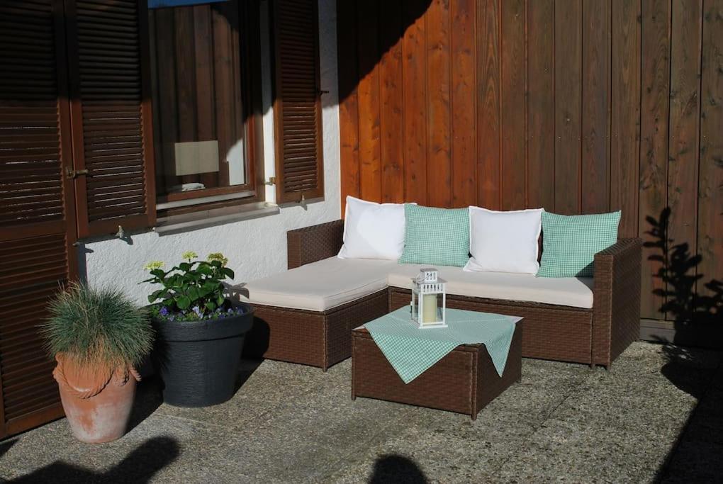 Wohnung Direkt Am Tegernsee Mit Xl-Terrasse Гмунд-ам-Тегернзе Екстер'єр фото
